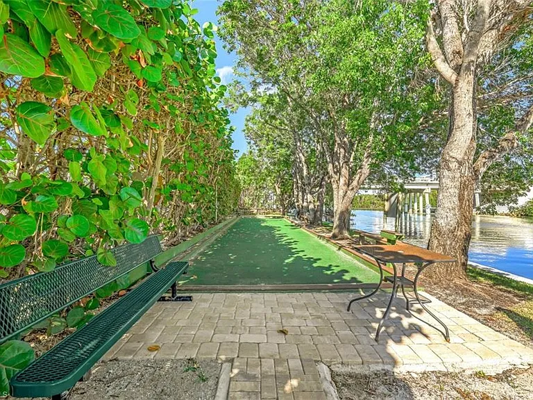 11116 Gulf Shore Dr #B-904 — Photo 35