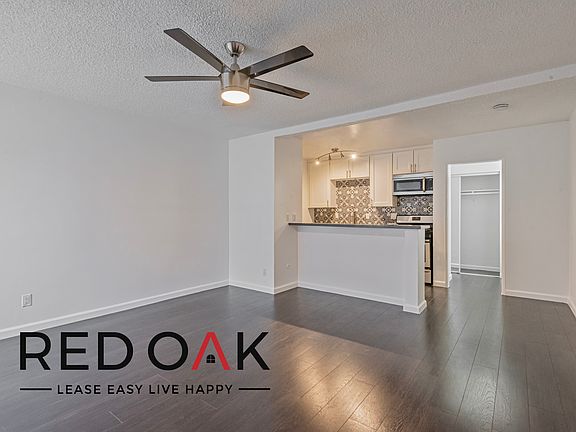 3rd image of 6555 1/4 La Mirada Ave #26