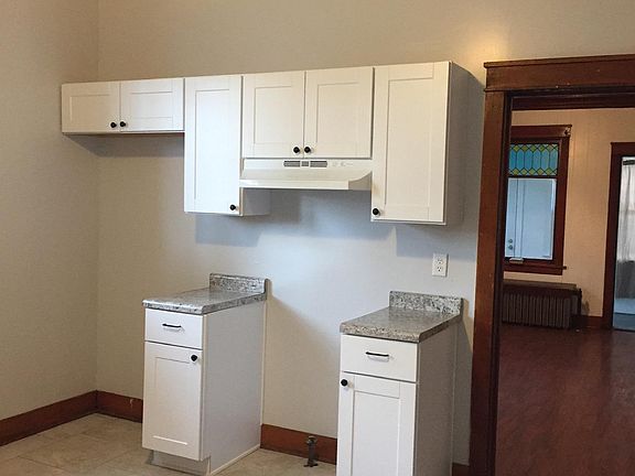 4th image of 2321 Indianapolis Blvd APT 3