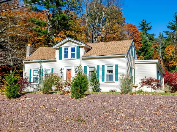 344 State Rd, Baldwinville, MA 01436