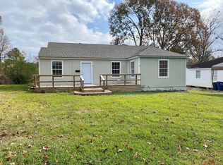 915 Kings Rd, Leesville, LA 71446