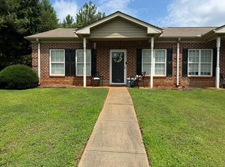 222 Tee Dr, Seneca, SC 29678