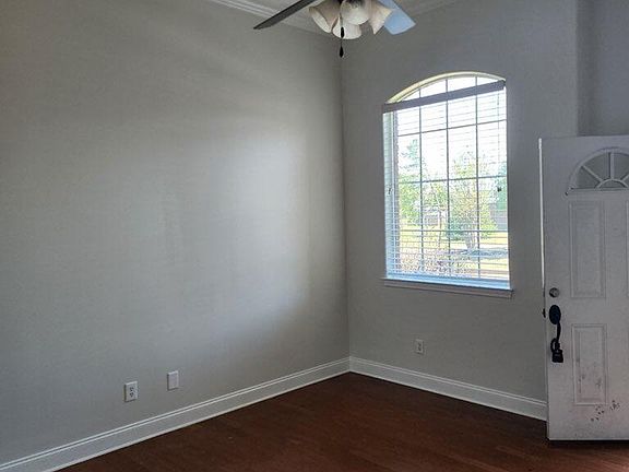 4th image of 6407 Arbor Lake Dr W