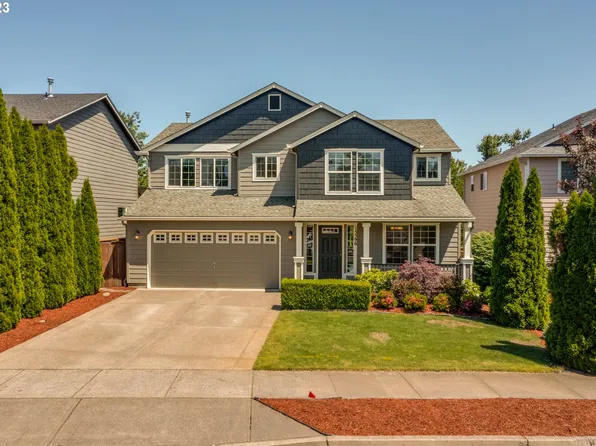 15596 SE Gladys Rose Way, Damascus, OR 97089