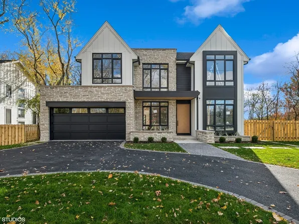 770 Elder Ct, Glencoe, IL 60022