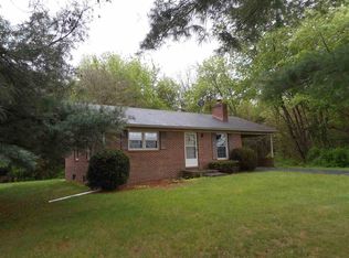 9824 Goods Mill Rd, Mcgaheysville, VA 22840