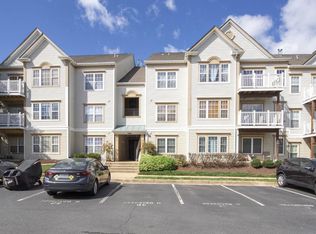 21875 Railway Ter UNIT 301, Sterling, VA 20166