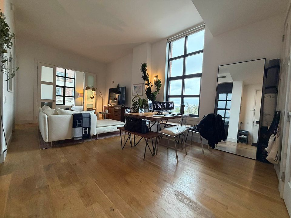 1st image of 41-21 28th St #8I