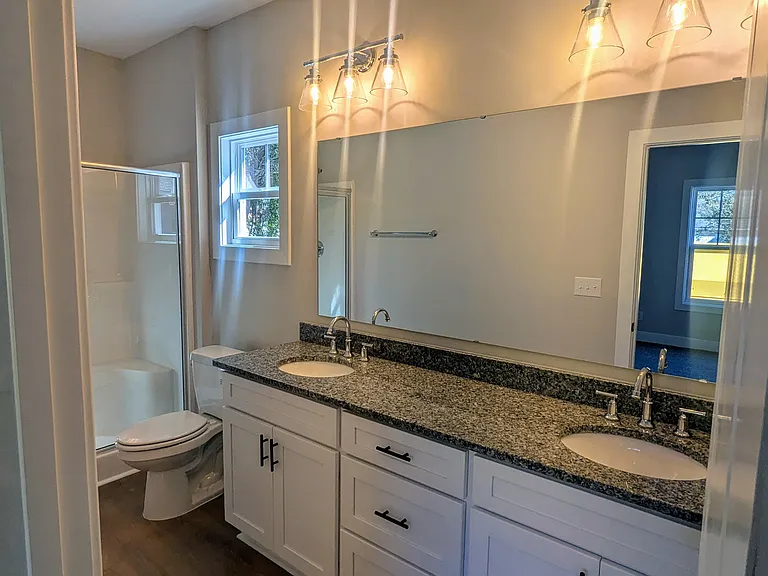 205 White Ave — Photo 12