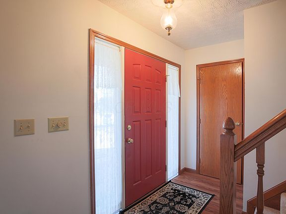 2nd image of 8475 Morningdew Dr