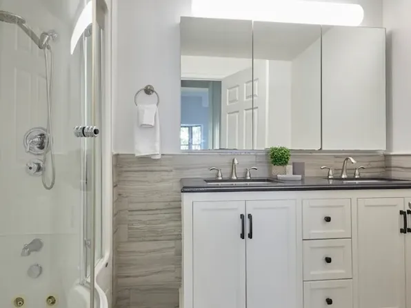 1400 Fifth Avenue image 11 of 13