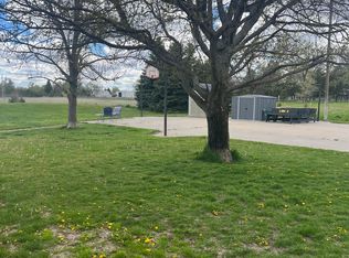 3658 N Cattail Rd, North Platte, NE 69101