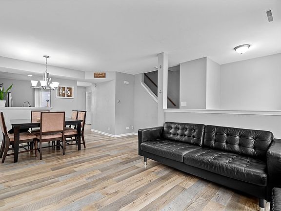5th image of 606 Hidden Creek Ln Unit 606