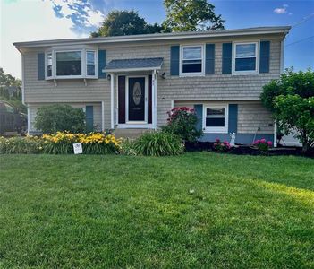 87 Park Ave, Warwick, RI, 02889
