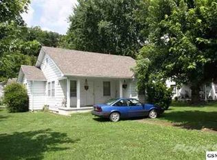 300 Jackson St, Sevierville, TN 37862