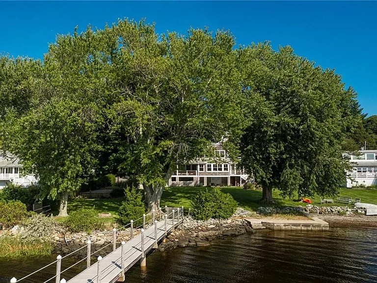 39 Shore Dr — Photo 38