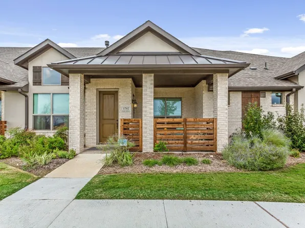 1702 Greatfield Dr, Garland, TX 75042
