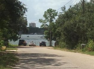 35 Galvez Rd, Pensacola, FL 32507