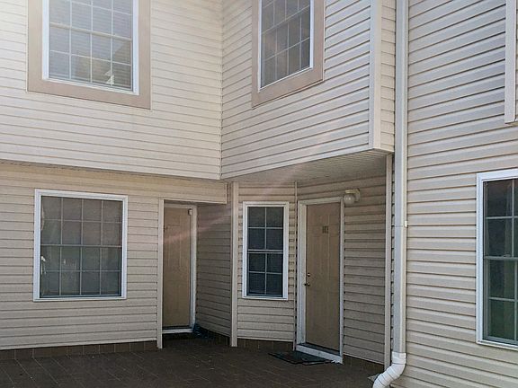 2nd image of 103 Adamecs Way