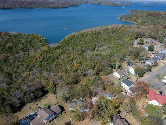 4th image of 108 Coastal Ct W