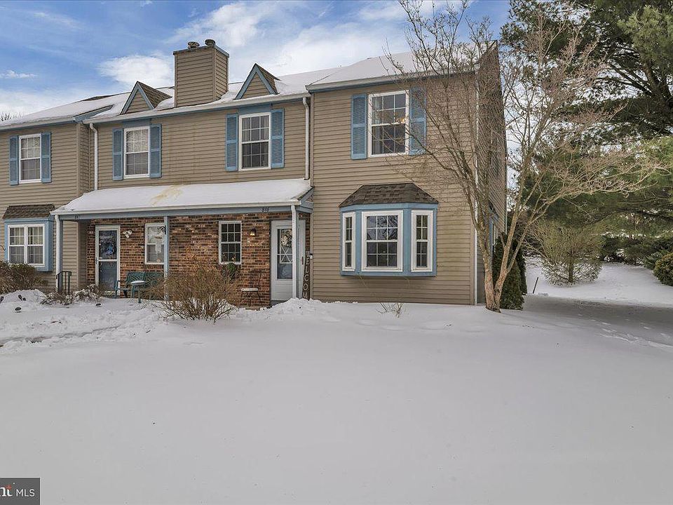 1st image of 846 Saint Regis Ct