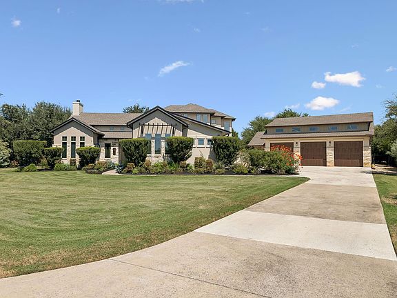 5th image of 408 Old Pecan Ln