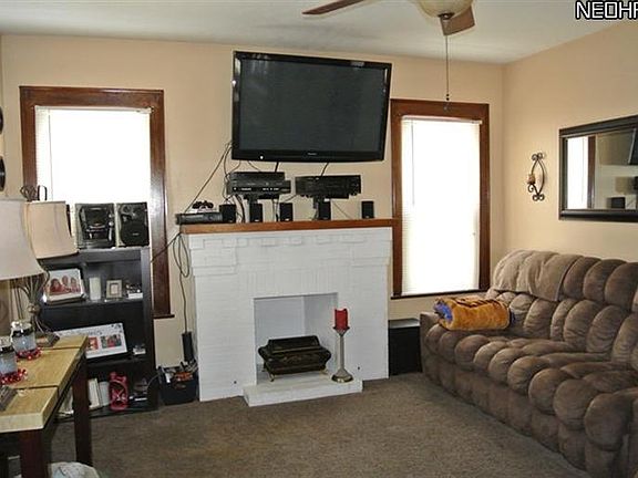 5th image of 143 Hilbish Ave