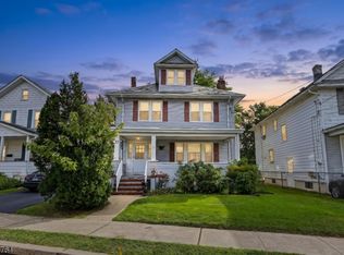 11 Elmer St, Raritan, NJ 08869