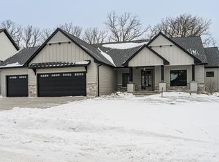 4919 Cash Ln SW, Rochester, MN 55902