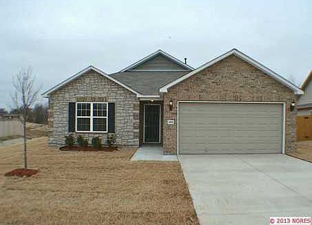 1st image of 14716 S Fern Pl