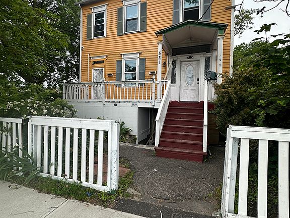 5th image of 531 Lafayette St