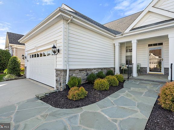 4th image of 13689 Heritage Valley Way