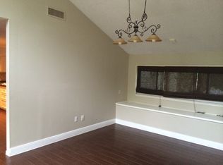 11318 Briar Forest Dr, Houston, TX 77077