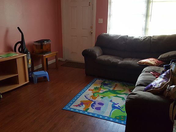 3rd image of 4000 Riverside Dr #0