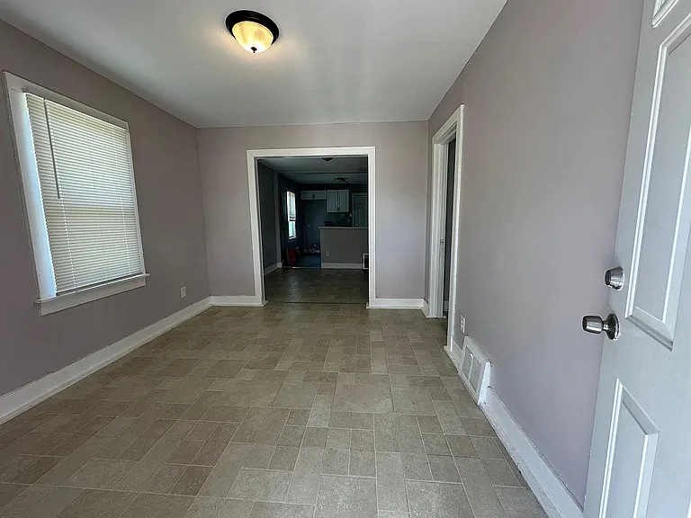 4167 Isabelle St — Photo 5