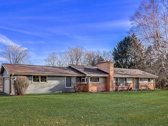 2nd image of W227S2368 Morningside Dr