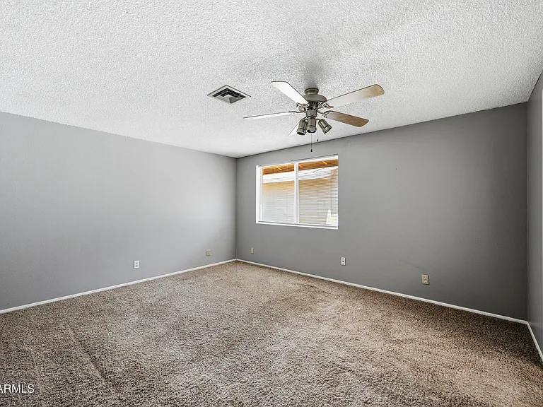 3737 W Griswold Rd — Photo 13
