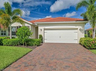 3229 Birch Tree Ln, Alva, FL 33920