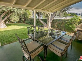 154 S La Peer Dr, Los Angeles, CA 90048