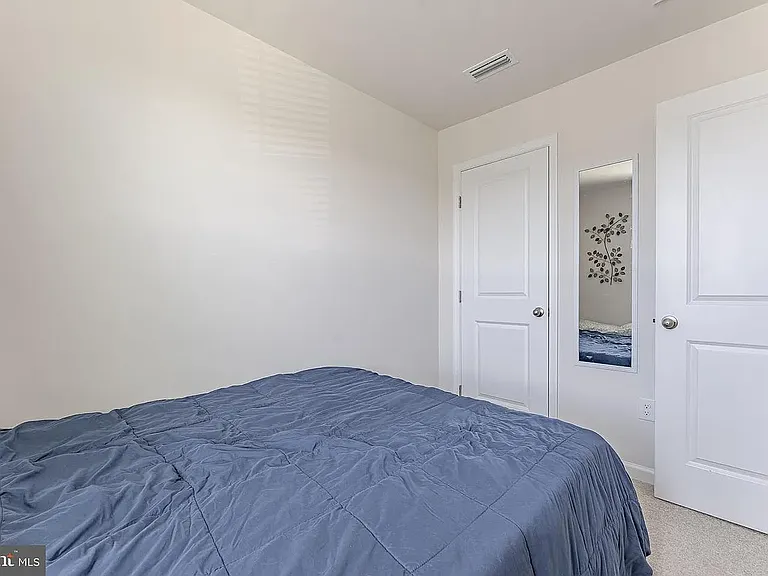 235 Hamilton Ln — Photo 23