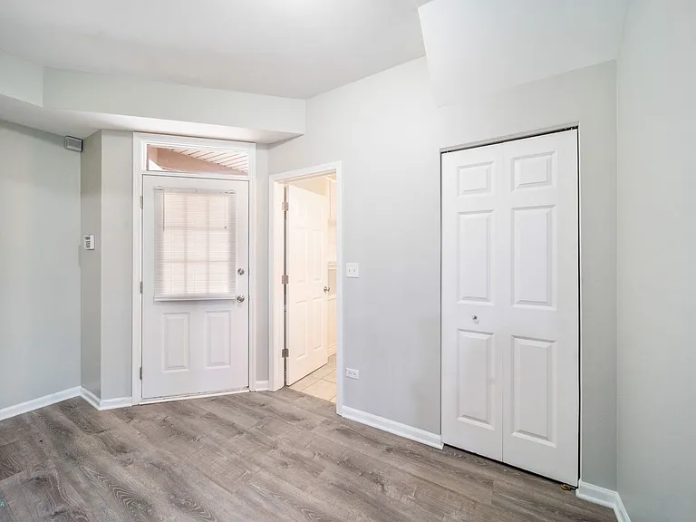 2926 Gypsum Cir — Photo 2