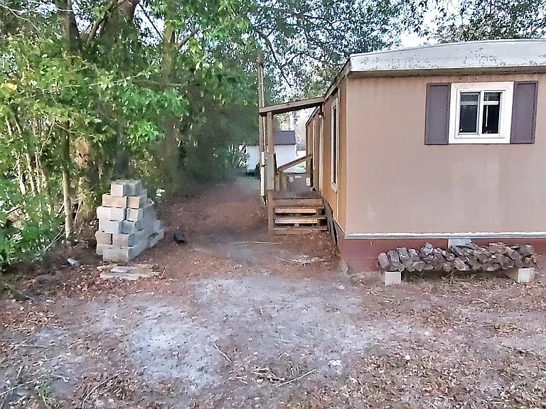 107 Chandler Ave #MANUFACTUR — Photo 5