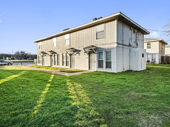 4926 Flamingo Rd, Fort Worth, TX 76119