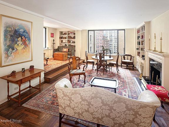 3rd image of 2 Sutton Pl S APT 11G