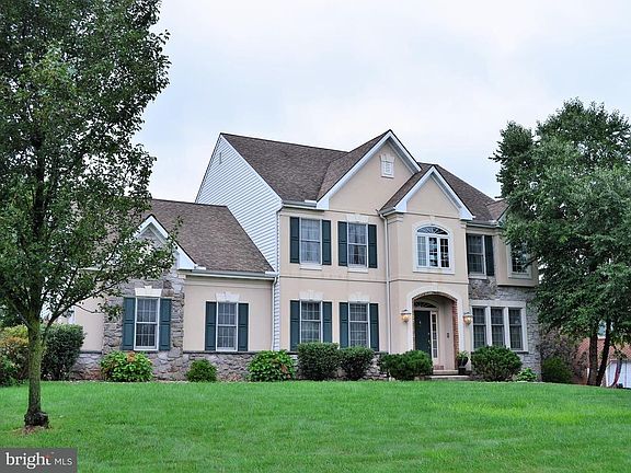 2nd image of 964 Wetherburn Dr