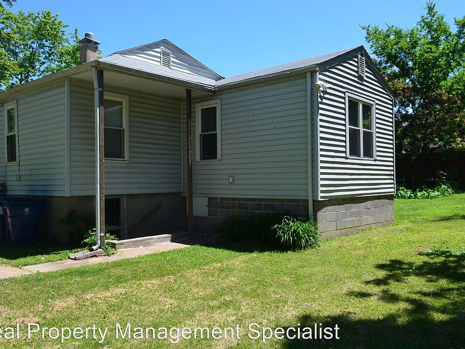 9578 Breckenridge Rd, Saint Louis, MO 63114 | Zillow