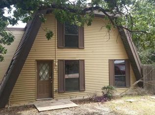 108 Hilltop Ln, Hickory Creek, TX 75065