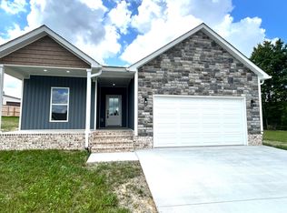 112 Gray Bird Ln, London, KY 40741