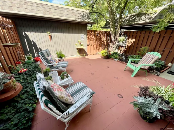 5609 S Wayne Ave, Fort Wayne, IN 46807