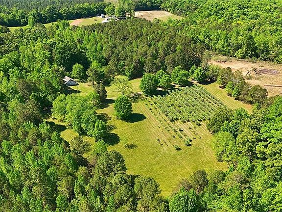 5th image of 2275 River Rd